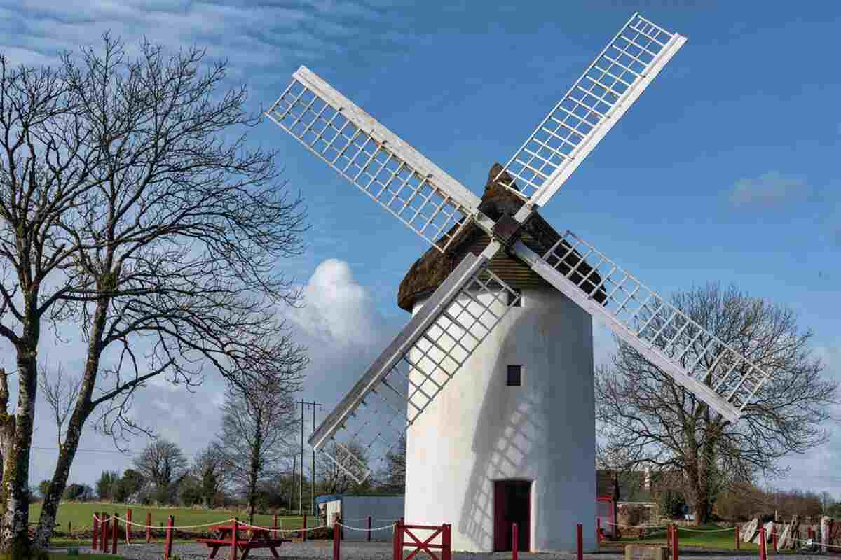 Depositphotos_351647218_S things to do in roscommon with kids elphin windmill 1200×800 things to do in roscommon with kids elphin windmill