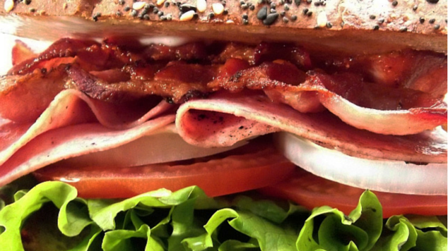 Delicious treats or healthy fresh foods, here’s our choice of the Best Restaurants in Los Angeles for Kids! If you're looking for tempting pizzas or an early brunch