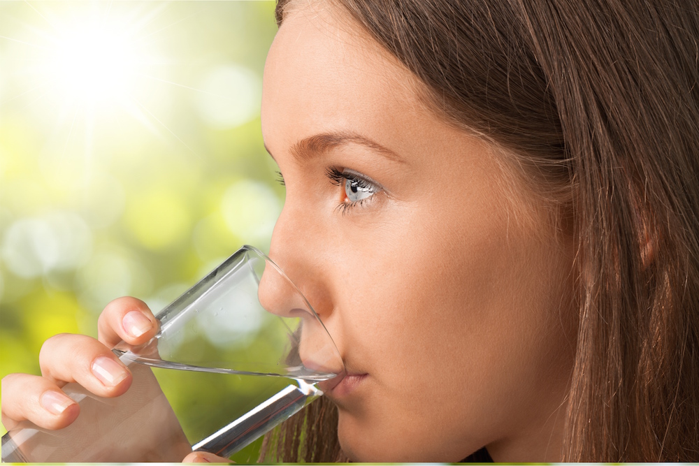 tips to protect your teeth drinking water