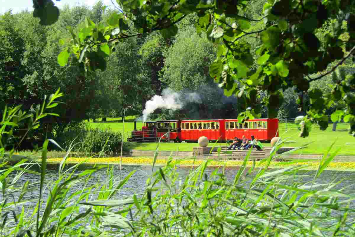 steam trains and train rides in Ireland