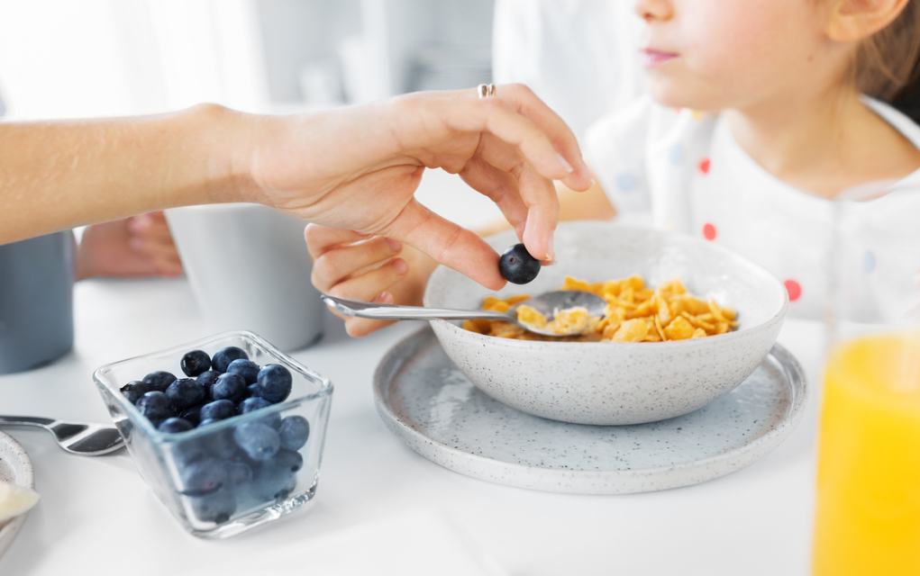 why skipping breakfast puts kids on the wrong track why skipping breakfast puts kids on the wrong track