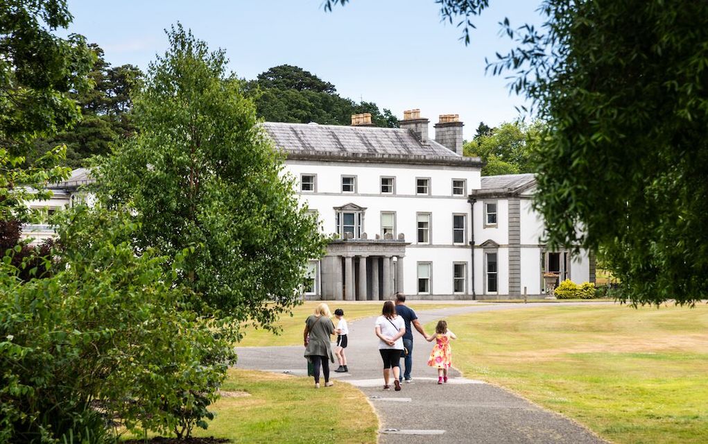 family arrive at Fota House Cork