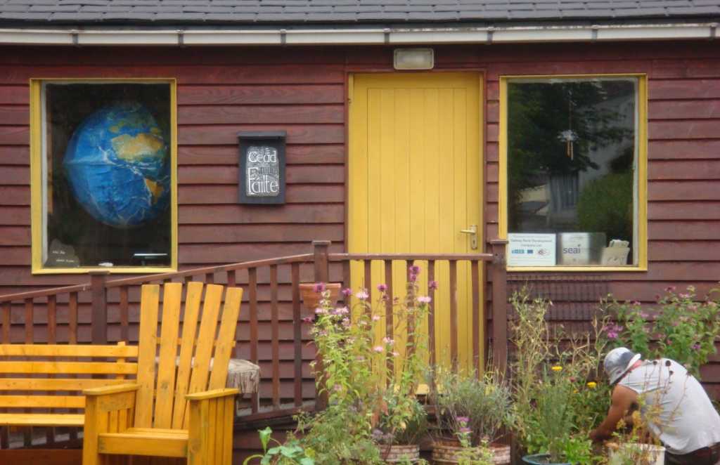 an gairdin galway discover centres in Ireland for STEM