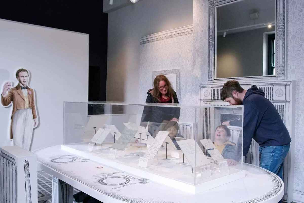 Strokestown family visiting Strokestown family visiting