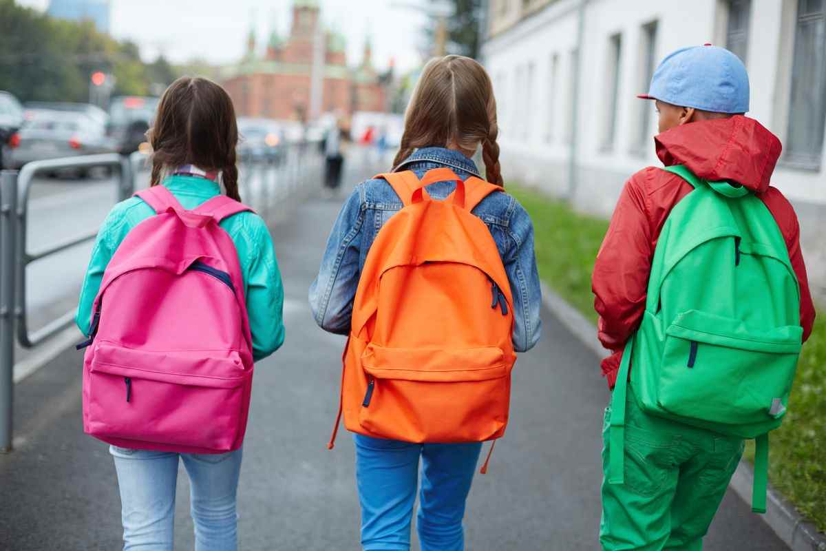 picking the right schoolbag for your child
