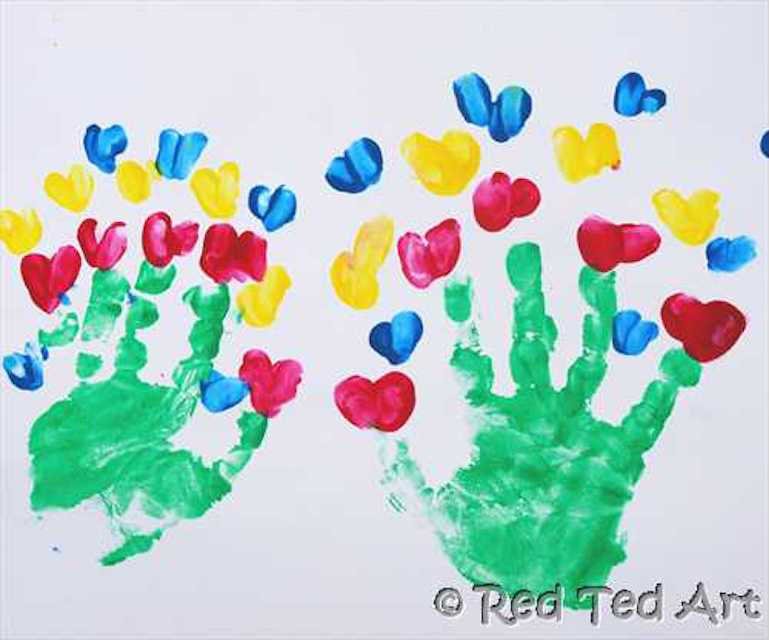 handprint-bouquets