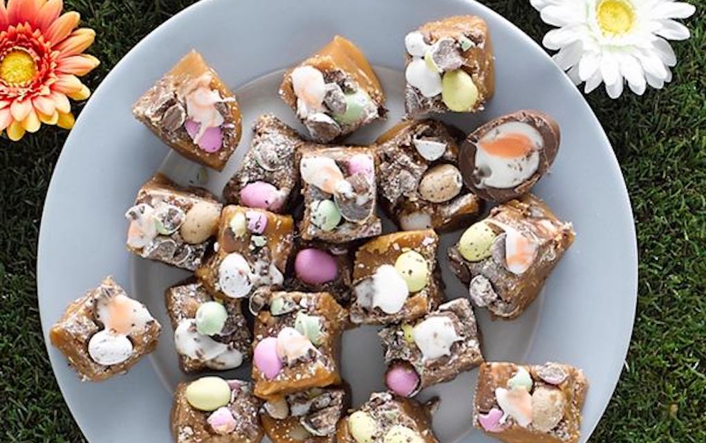Salted Creme Egg Fudge