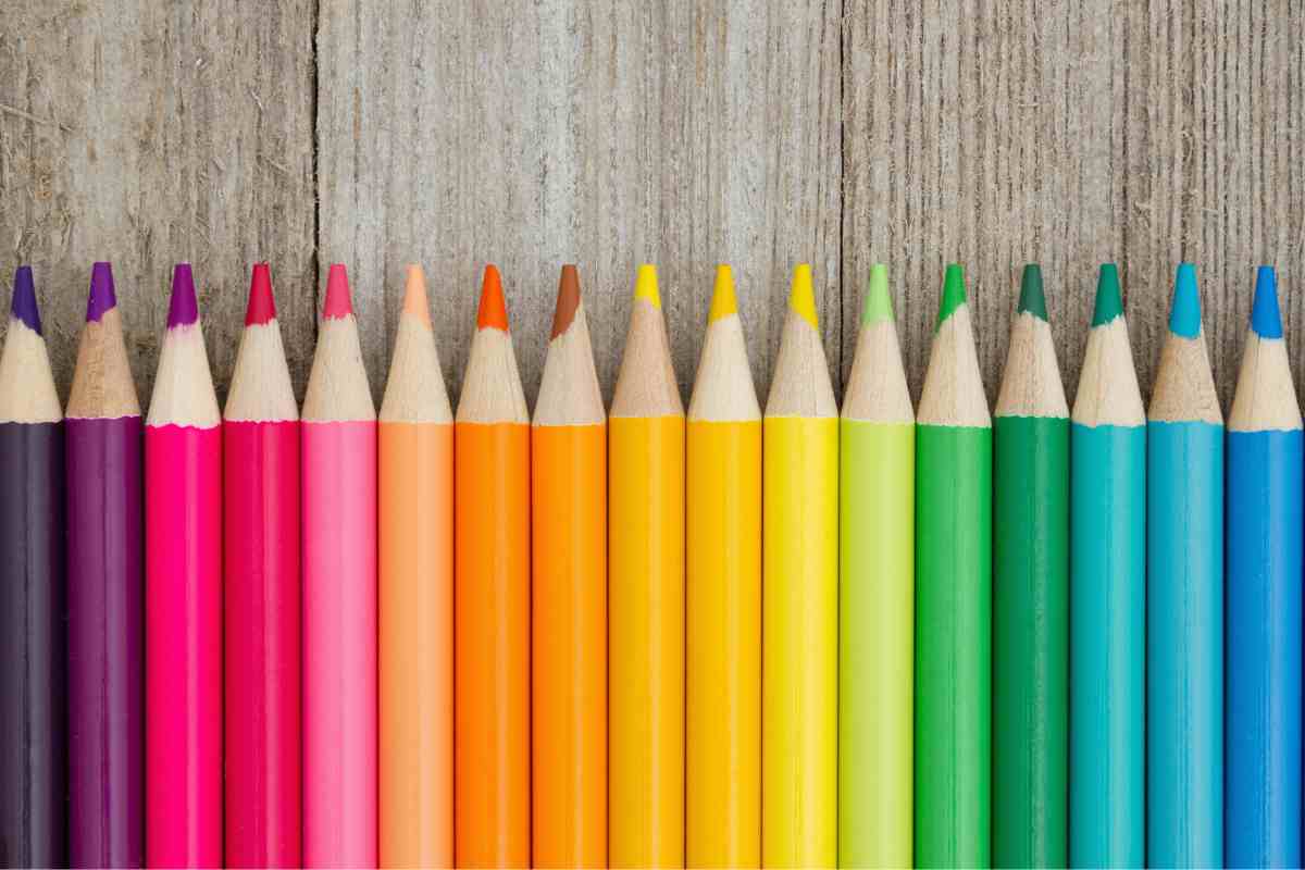 Learn the colours in Irish